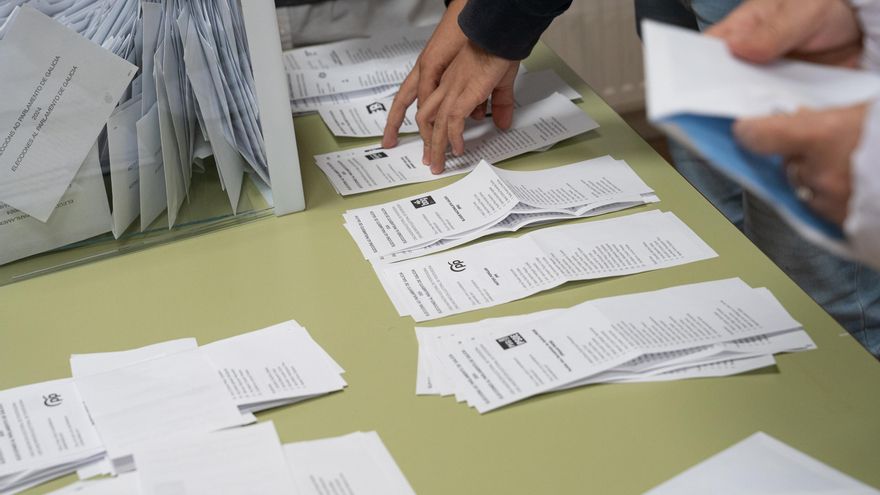 El recuento del voto emigrante de las elecciones gallegas mantiene el reparto de escaños del 18F