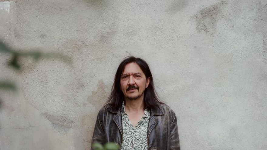 Santiago Lorenzo: “Aspiro a parecerme, en mi pobreza, a los genios que escriben los guiones de 'Los Simpson'”