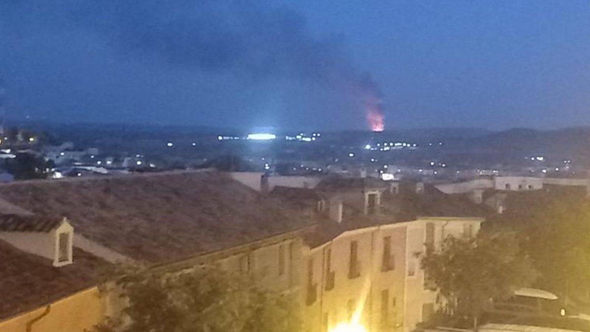 Imagen del fuego en el antiguo vertedero de Cuenca, el 6 de agosto de 2025