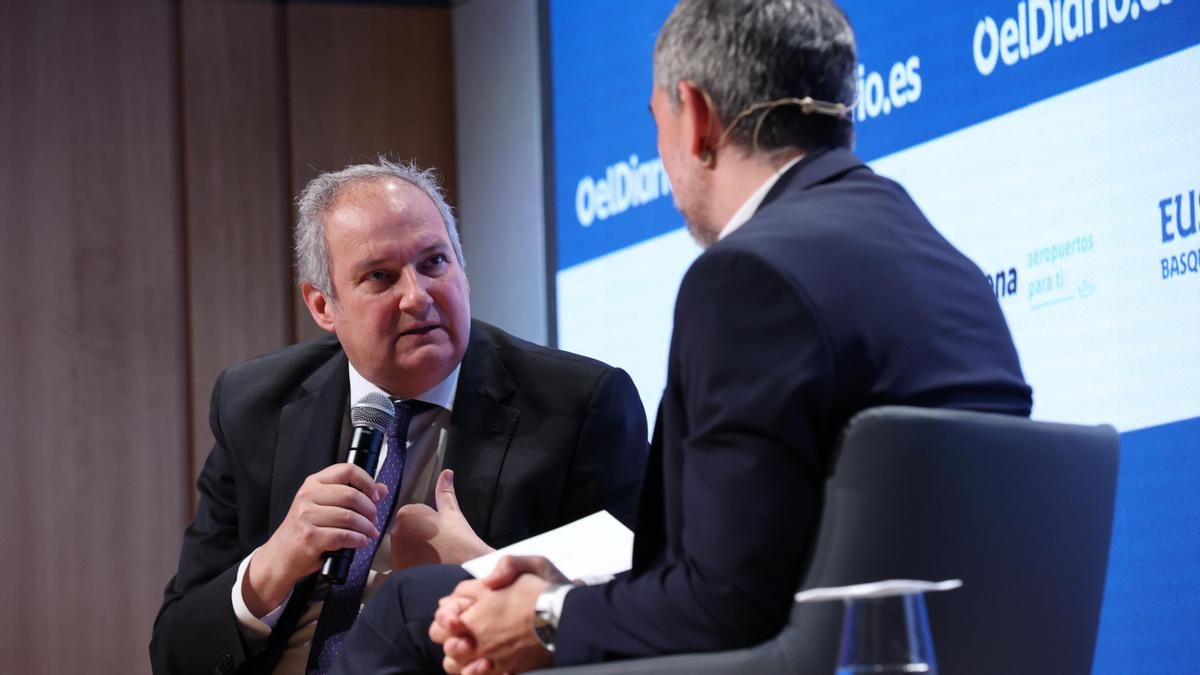 Jordi Hereu: "El suministro energético aéreo está garantizado, pero dependemos también de otros aeropuertos"