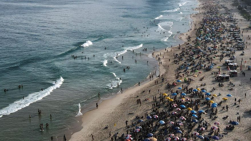 Pérdidas del turismo brasileño ya suman 73.000 millones de dólares por covid