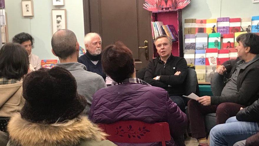 El Ministerio selecciona en Cantabria a Anaïs Libros por las 'Afinidades electivas' entre los poetas Lorenzo Oliván y Berta Piñán