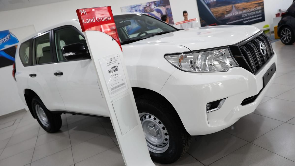 Las matriculaciones de coches vuelven a subir con fuerza en agosto
