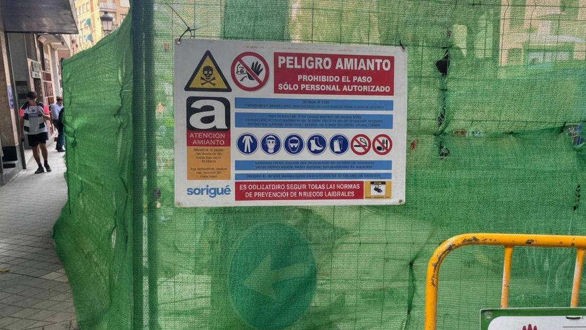 La Fiscalía investiga las obras en varias calles de Granada por posible exposición al amianto de trabajadores y vecinos