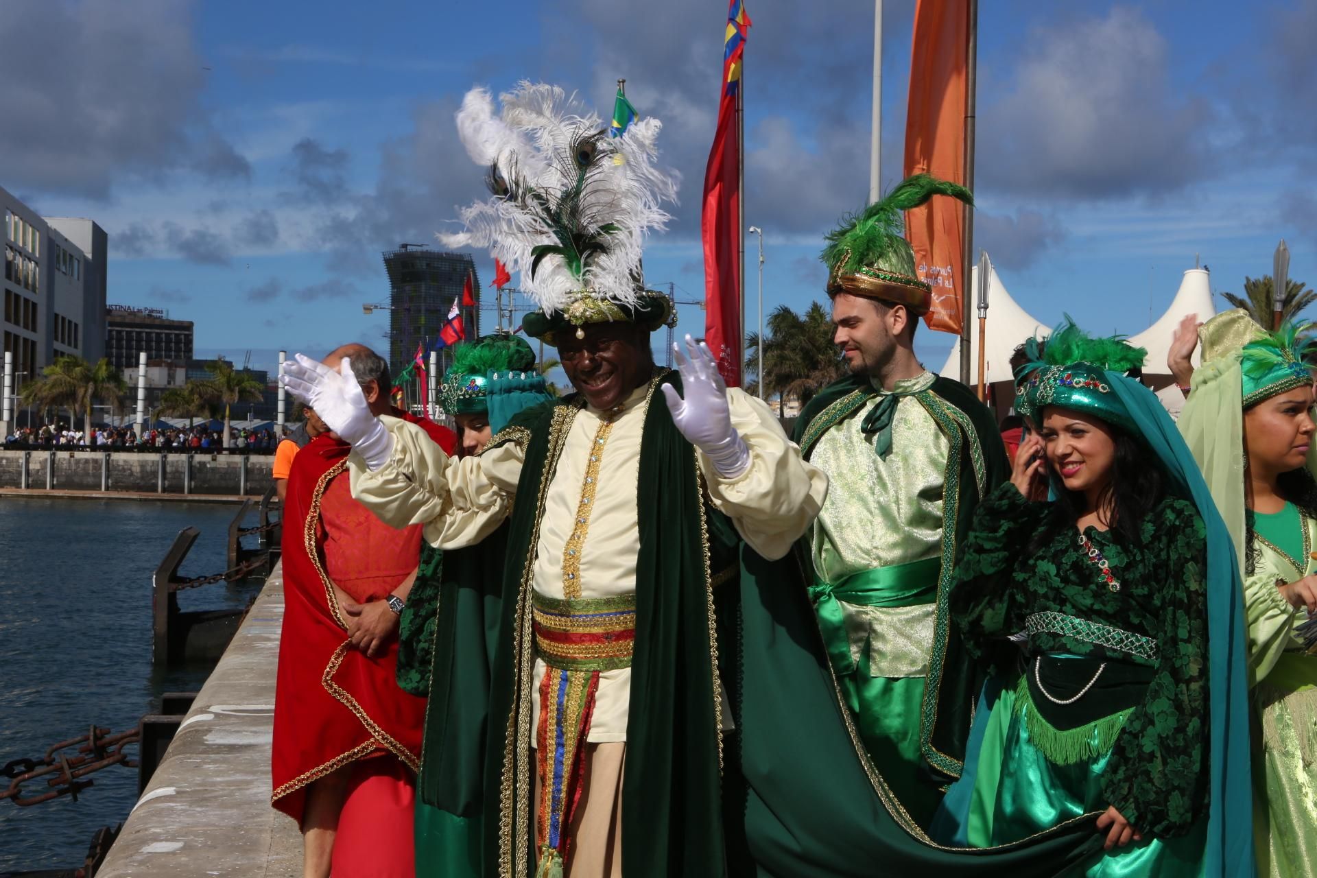 Los Reyes Magos llegan a la capital grancanaria. (Alejandro Ramos).
