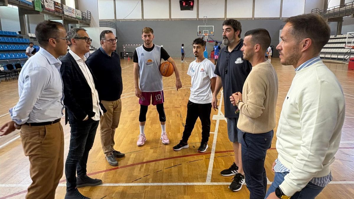 Visita  al Pabellón Severo Rodríguez en Los Llanos de Aridane.