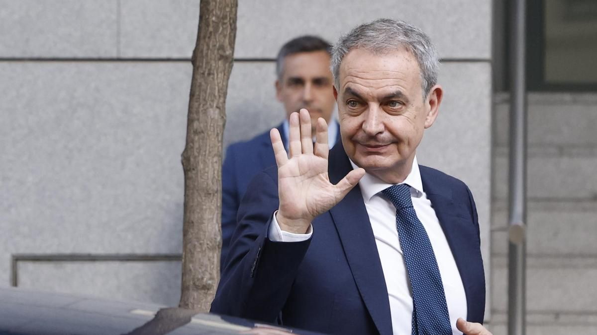 El expresidente del Gobierno, José Luis Rodríguez Zapatero, llega a la Audiencia Nacional el pasado 17 de junio. EFE/ J.J.Guillen