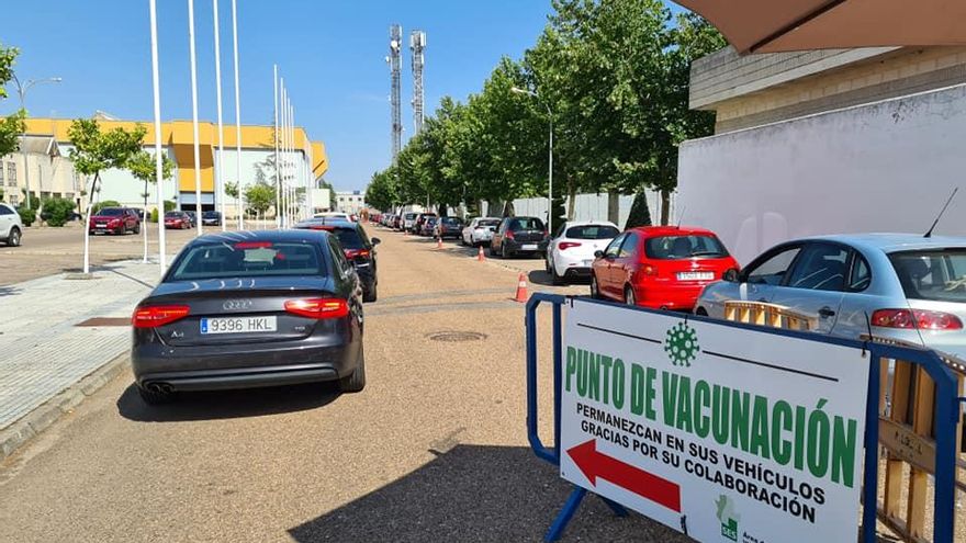 Punto de vacunación del Servicio Extremeño de Salud (SES)