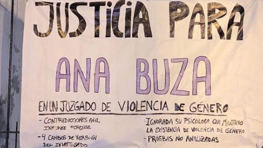 "Fue asesinato machista, no suicidio": la familia de una joven pide que un juzgado especializado investigue su muerte