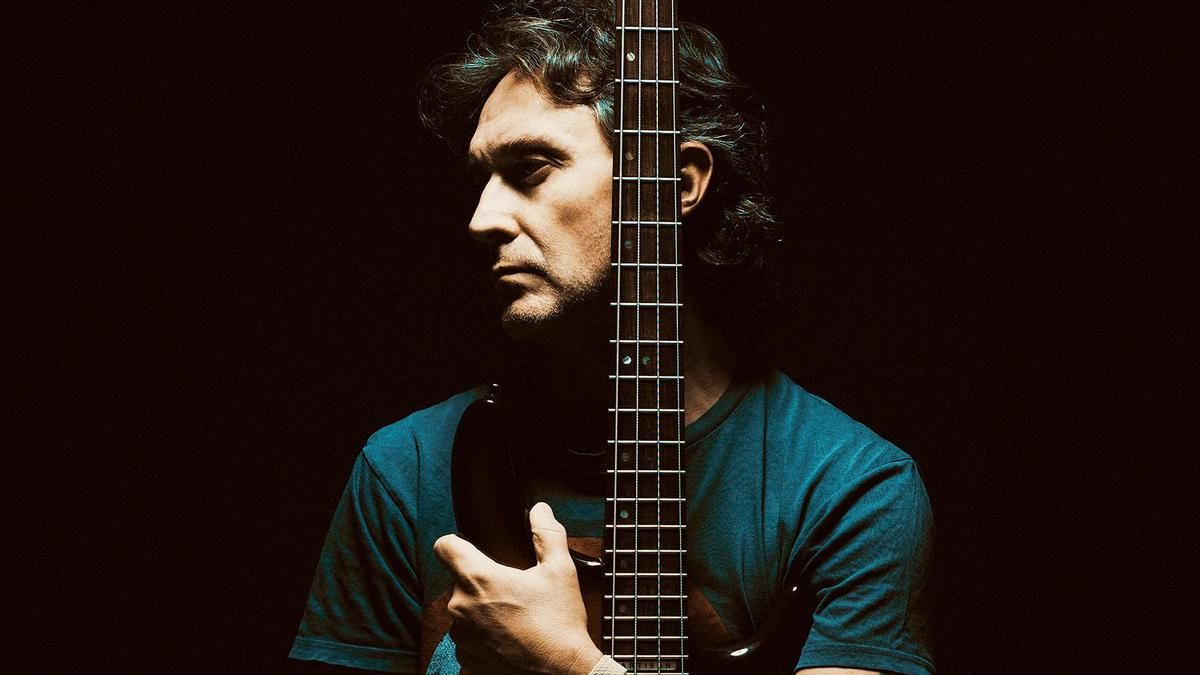 Rock alternativo, pop rock y electrónica: El Mar en Llamas publica su nuevo single 'Tan tonto'