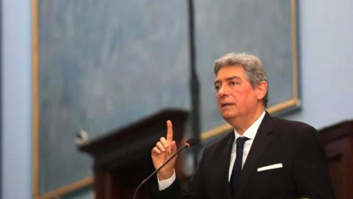 Presentan una cautelar para frenar la derogación de la Ley de Tierras y confirman una marcha a la Corte