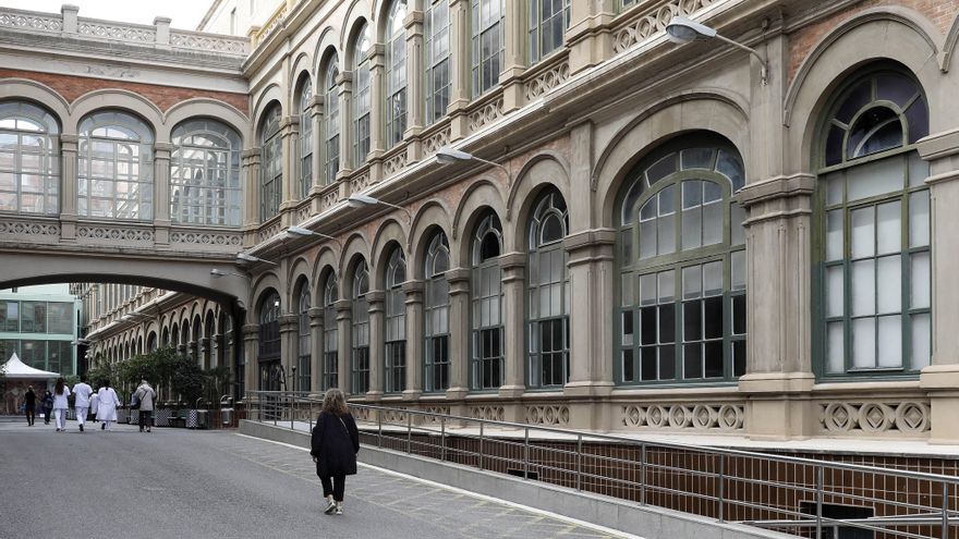 El Hospital Clínic anula 3.000 consultas por el ciberataque: “No podemos ver los historiales médicos”