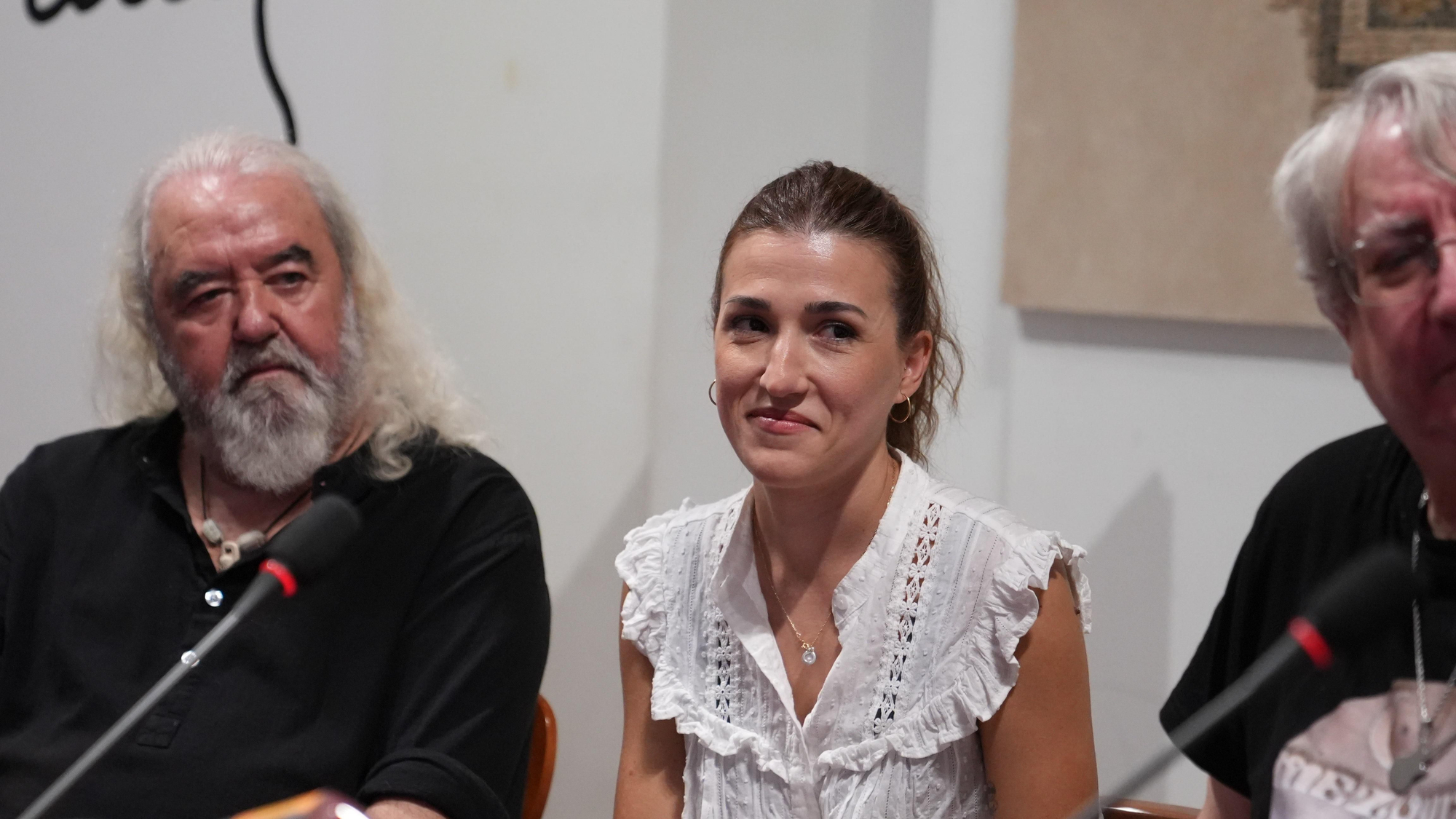Presentación del libro 'Mezquita, Califas del Rock', de Irene Bueno