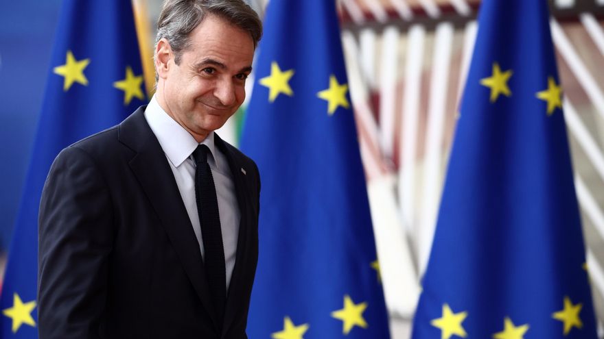 Grecia ampliará la valla fronteriza con Turquía "con o sin financiación europea"