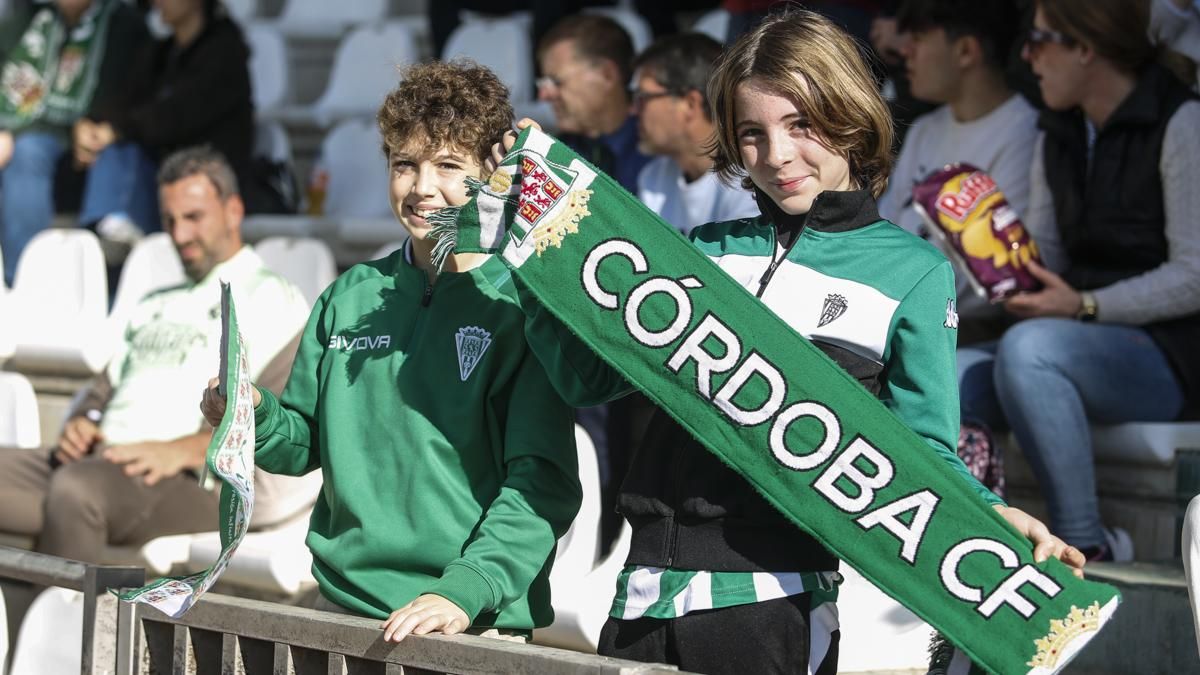 Grada Blanquiverde del Córdoba CF - SD Eibar