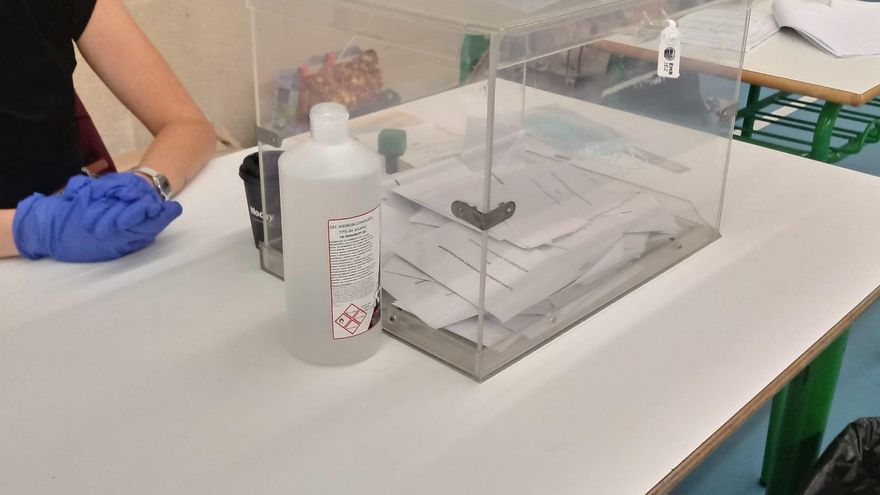 Archivo - Urna electoral