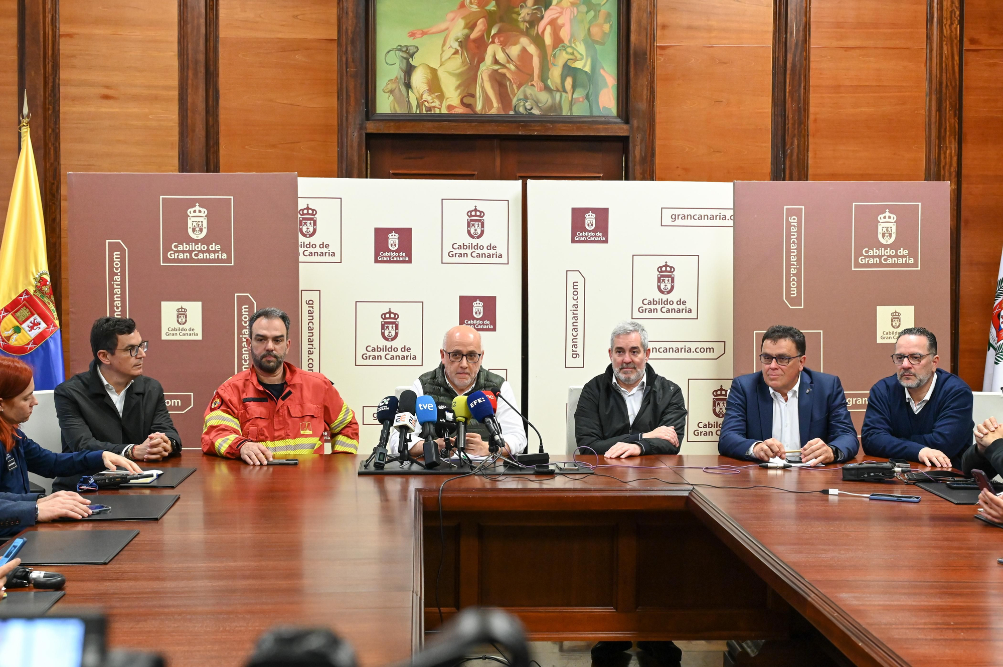 Gobierno de Canarias y Cabildo de Gran Canaria valoran la situación en Gran Canaria este martes.