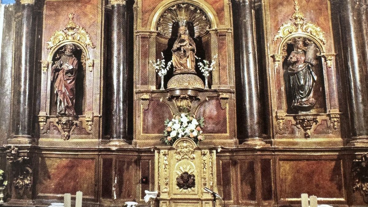 Retablo del S.XVIII de la Iglesia de Villaverde antes del hundimiento