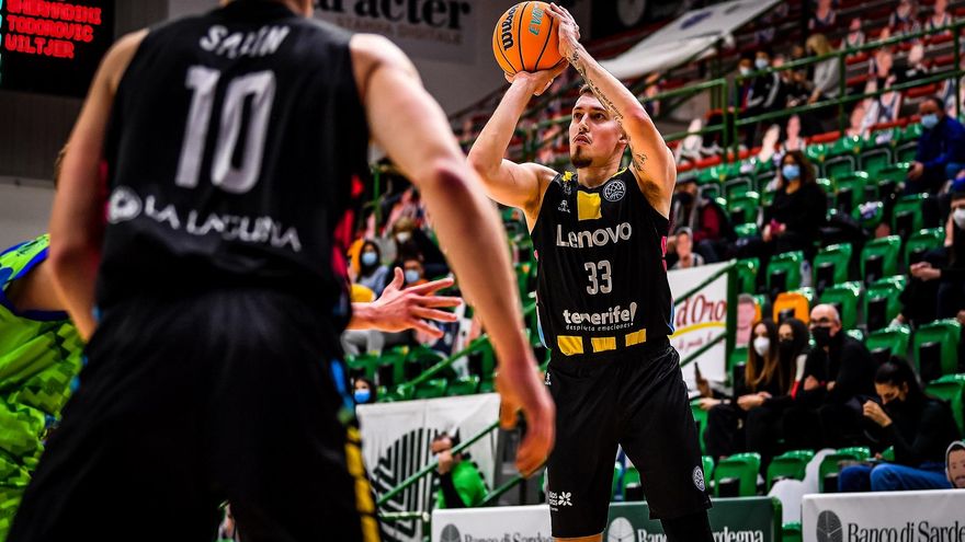 El Lenovo Tenerife se verá las caras con el Pinar Karsiyaka en el 'play-in' de la BCL