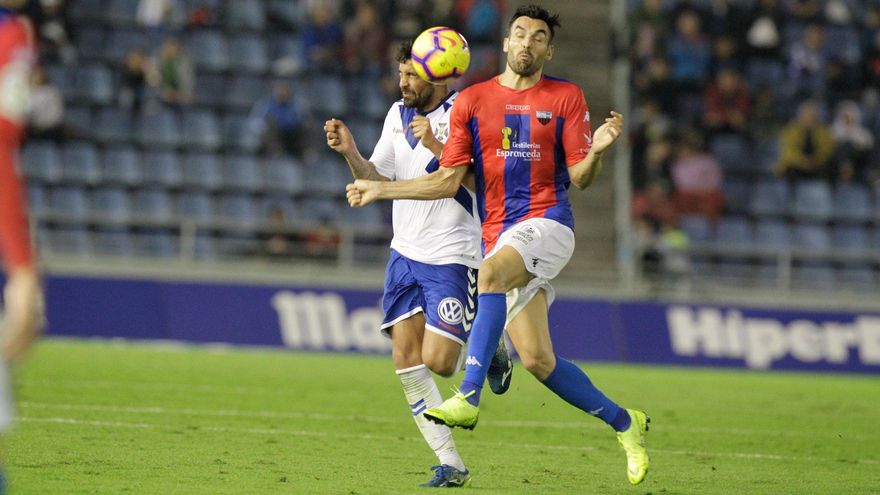 Enric Gallego será el ‘9’ que reclamaba Ramis para completar su equipo titular