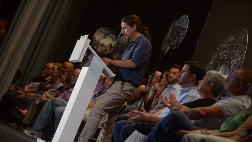 Podemos debate su futuro sin la presión de pronunciarse sobre una investidura