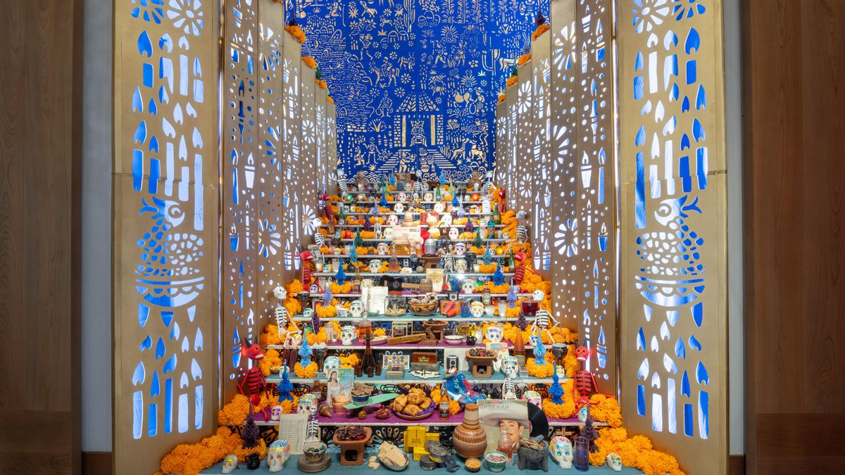 El altar de muertos que adornaba la Casa de México en Madrid en 2024