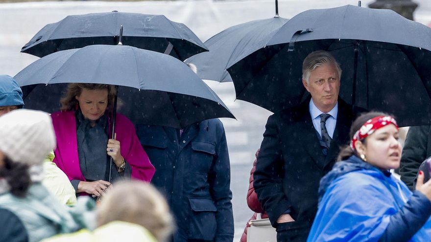 Los reyes de Bélgica culminan el Camino de Santiago coincidiendo con la Semana Santa