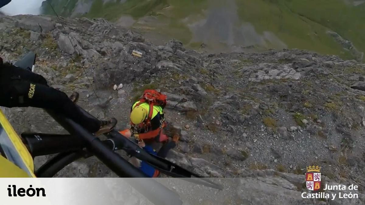 Rescatado un montañero herido este sábado en Peña Ubiña