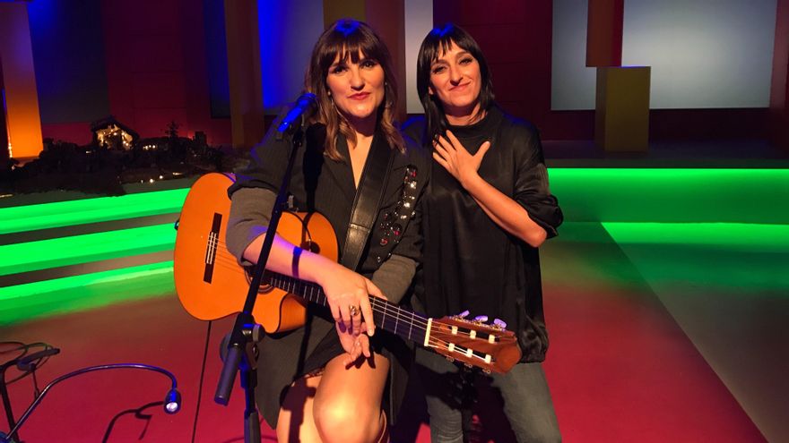 Rozalén estrena un villancico muy manchego: "A mí la Navidad me sabe a mandarinas"