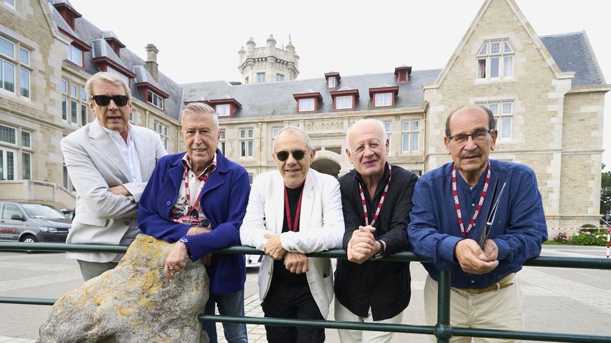 Lluís Pasqual, director de escena; Juan Echanove, actor; Emilio Casares, catedrático de musicología; Daniel Bianco, director del teatro de la Zarzuela; Emilio Sagi, director de escena