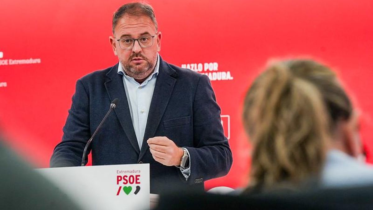 El portavoz del Comité Electoral del PSOE de Extremadura, Antonio Rodríguez Osuna