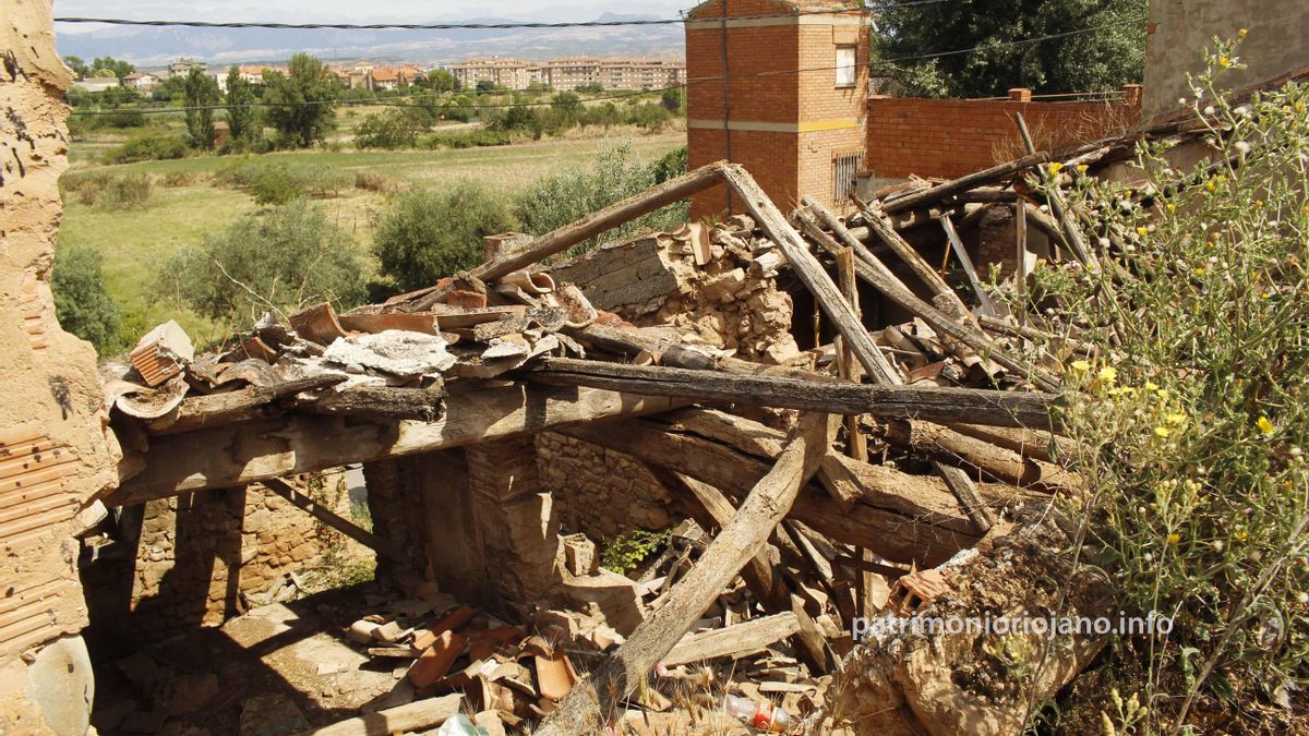 Barrio de las bodegas de Lardero