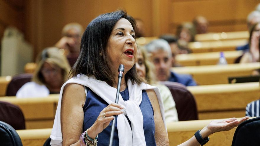 La ministra de Defensa, Margarita Robles, interviene durante una sesión de control al Gobierno en el Senado, a 15 de septiembre de 2026, en Madrid