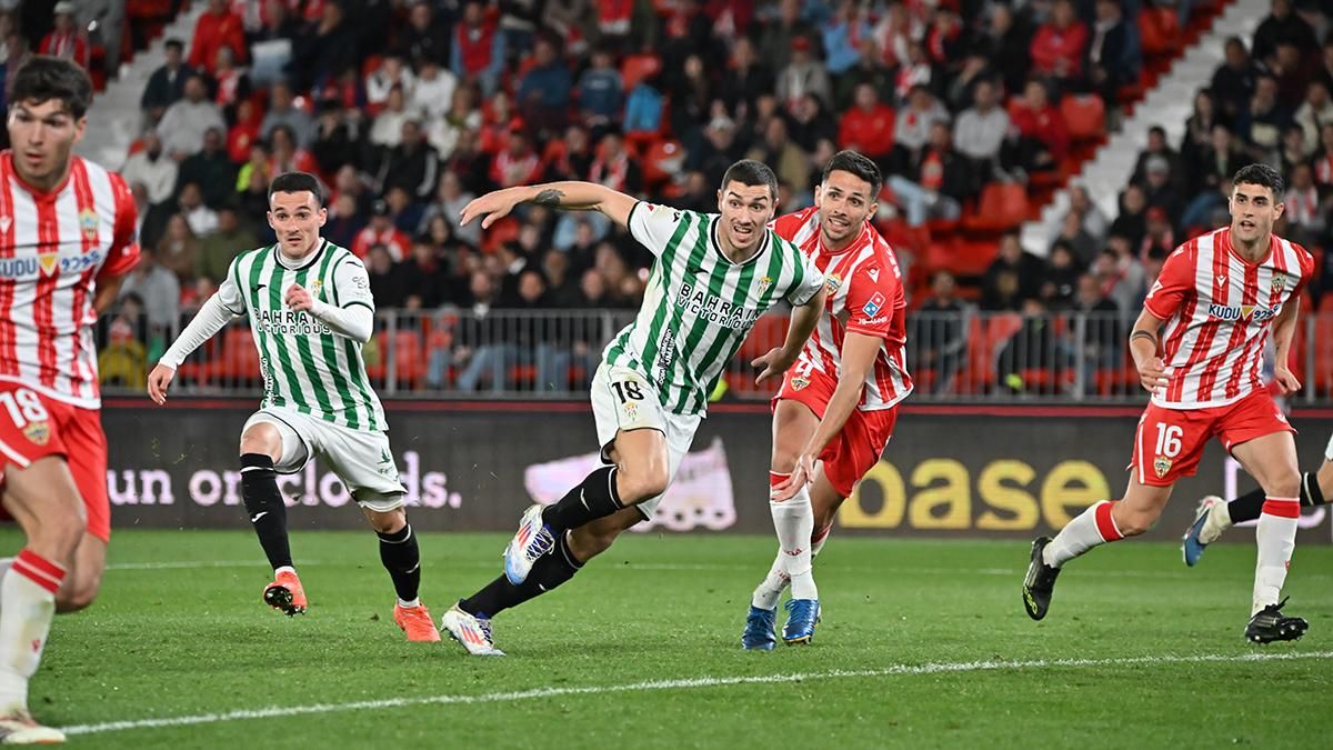 Las imágenes del UD Almería - Córdoba CF