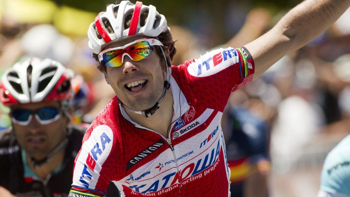 Detenido el exciclista cántabro Óscar Freire por un presunto delito de maltrato a su mujer