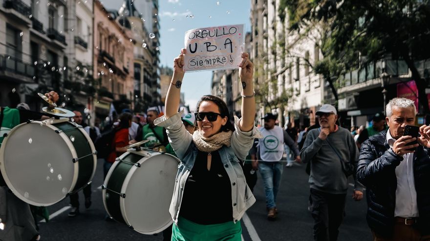 La Marcha Federal Universitaria protesta contra el veto presidencial en todo el país