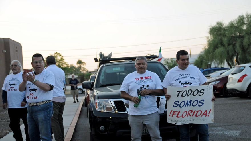 La caravana “Todos Somos Florida” cosecha apoyos en Arizona, marcado por la ley antiinmigrante