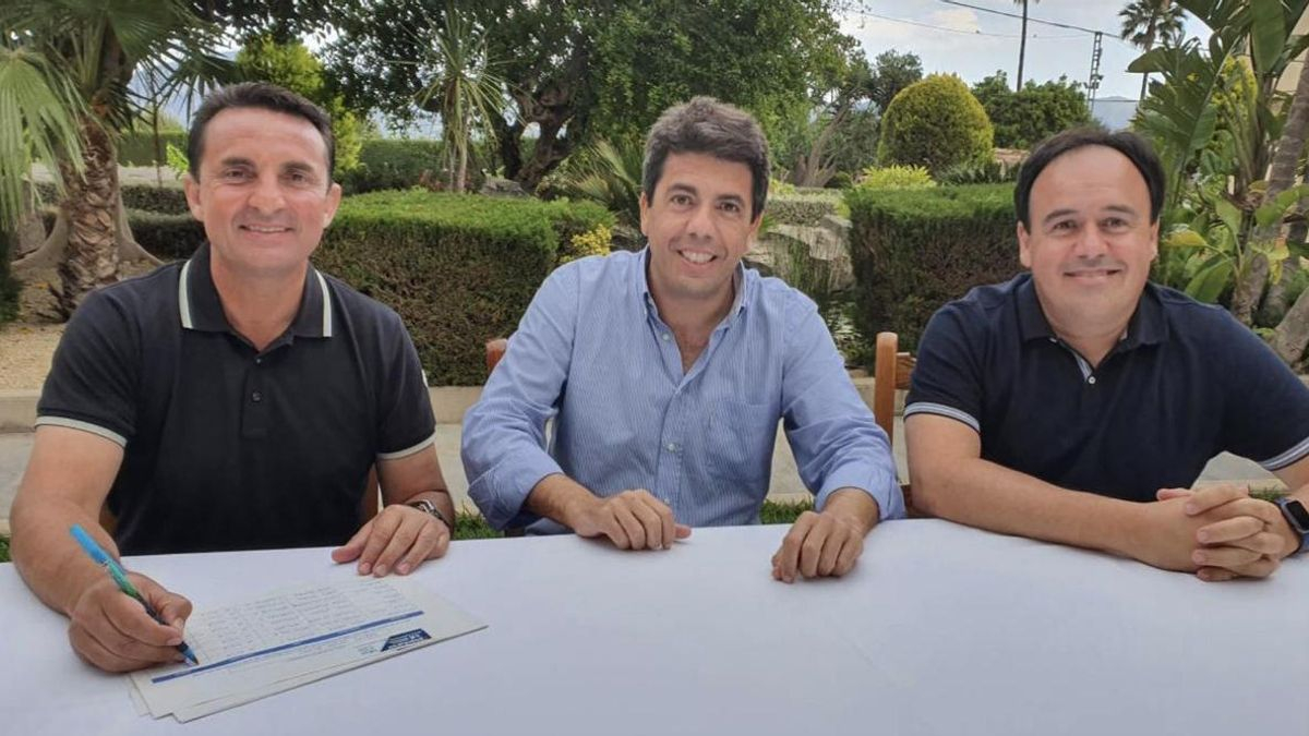 Pérez Llorca renuncia "per interés públic" al patrocini a dit de Mazón a l'esdeveniment ciclista de l'alcalde amb qui va anar al Mundial