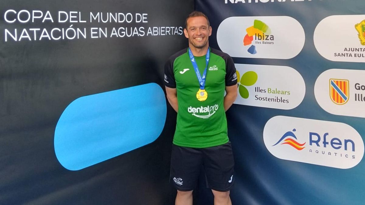 Pedro Serrano y Helena Castillo lideran el éxito cordobés en el Nacional de aguas abiertas