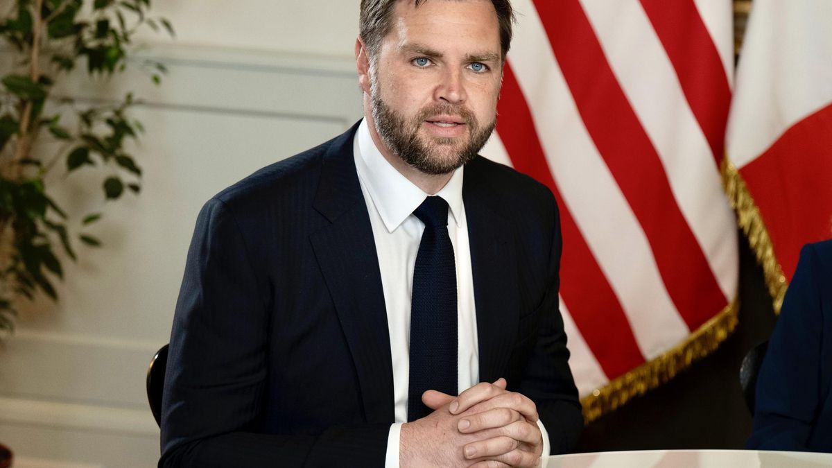 JD Vance en el Palazzo Chigi con motivo de la reunión con Giorgia Meloni y Ursula von der Leyen