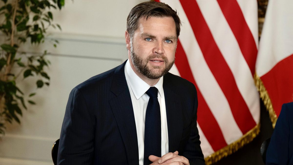 JD Vance en el Palazzo Chigi con motivo de la reunión con Giorgia Meloni y Ursula von der Leyen