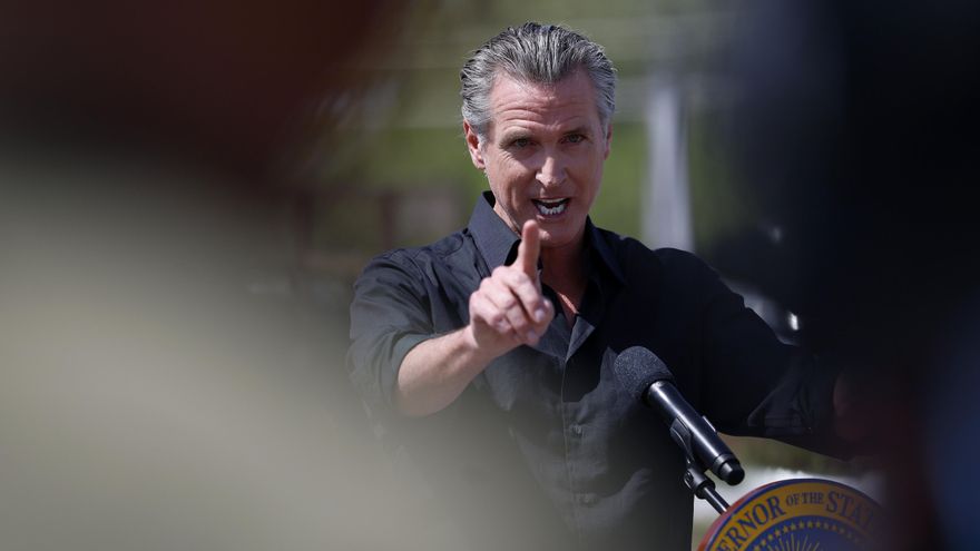 Gavin Newsom, el hombre que se ha convertido en el principal oponente de Trump tras rebelarse contra la militarización de Los Ángeles