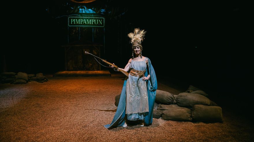 Escena de la representación de 'Rif (de piojos y gas mostaza)'