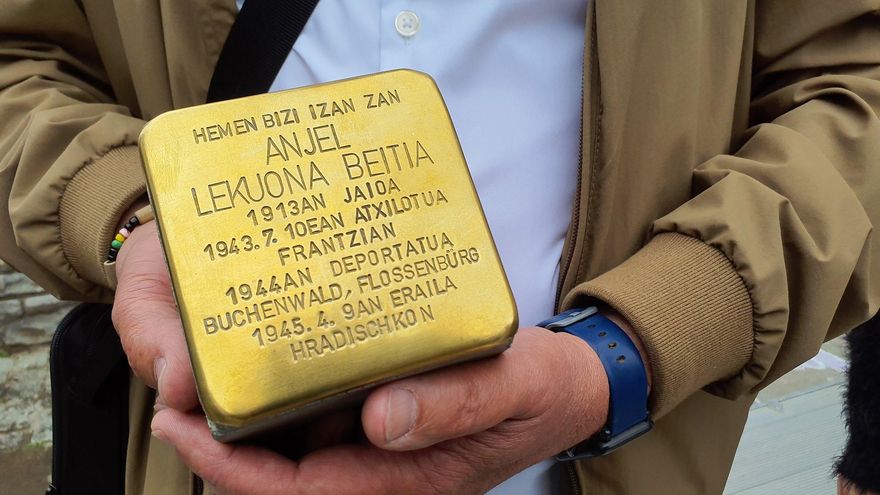 Anjel Lekuona, el primer vasco fusilado en un campo de concentración nazi homenajeado con una Stolperstein