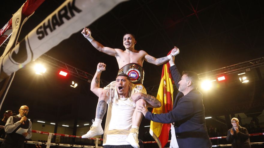 Rafa Lozano Jr. abraza la historia en Córdoba y conquista el Iberoamericano