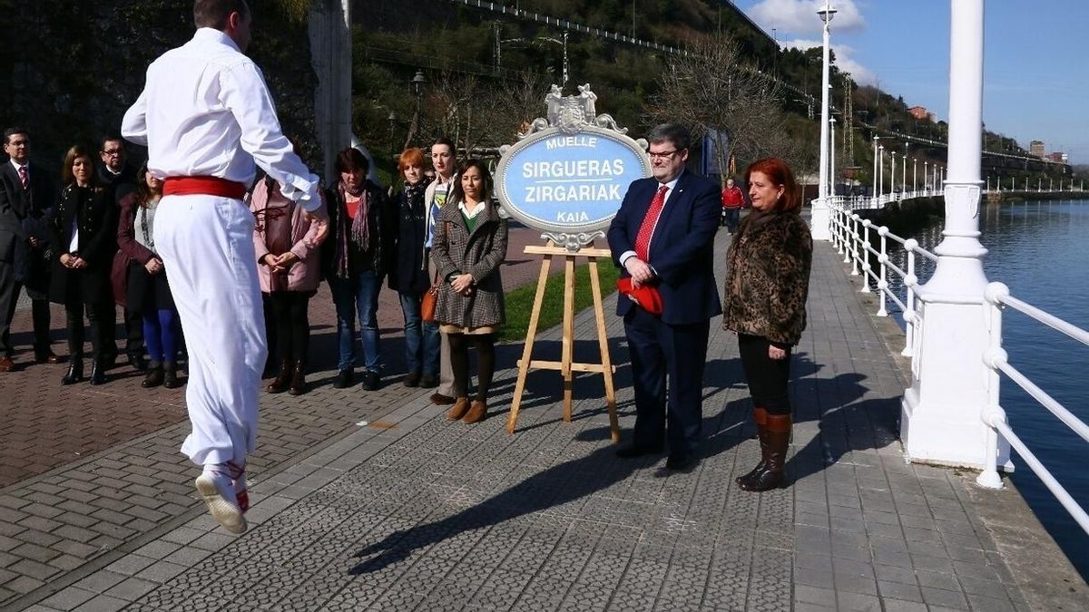Ayuntamiento de Bilbao inaugura en Olabeaga el nuevo vial que rinde homenaje a las antiguas Sirgueras