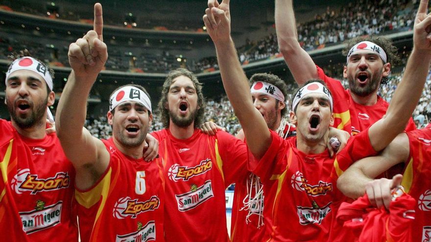 El baloncesto español celebra su mayor hito histórico: 20 años del Mundial que se ganó sin Pau Gasol en la final y enseñó el camino de la victoria