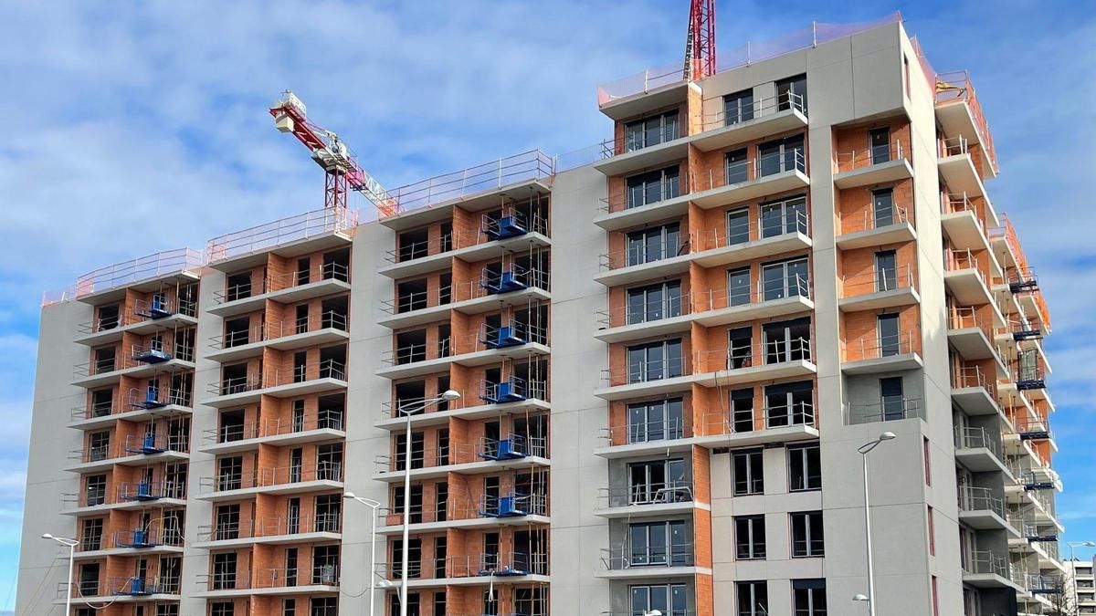 El “cañón urbanístico” con el que Page quiere crear vivienda pública y que el PP no apoya pese a que ‘copia’ la ley de Ayuso