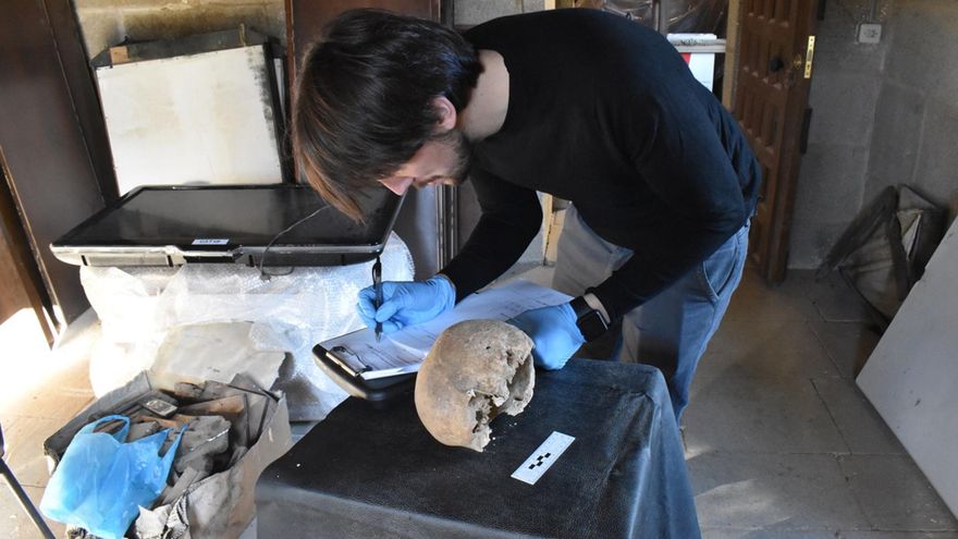 Identifican los restos del obispo Teodomiro, el descubridor de la supuesta tumba del apóstol Santiago