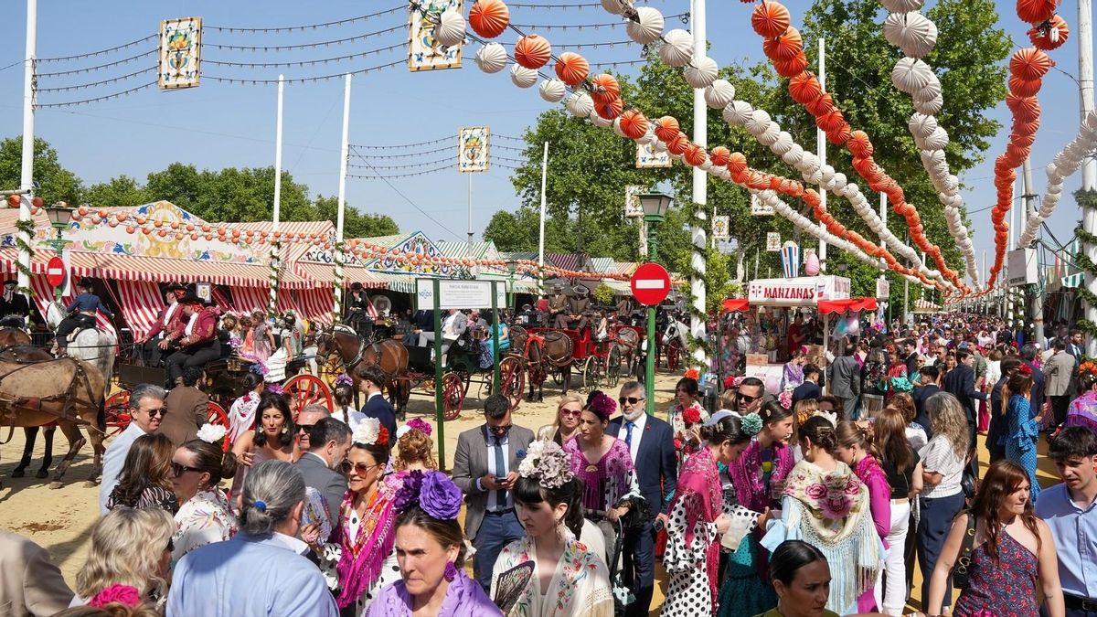 El miércoles de Feria volverá a ser festivo en Sevilla, que el año que viene coincide con el aniversario de la II República